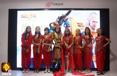 惊现埃及艳后T台走秀 《永恒文明》华丽亮相ChinaJoy 18183手机游戏第一门户